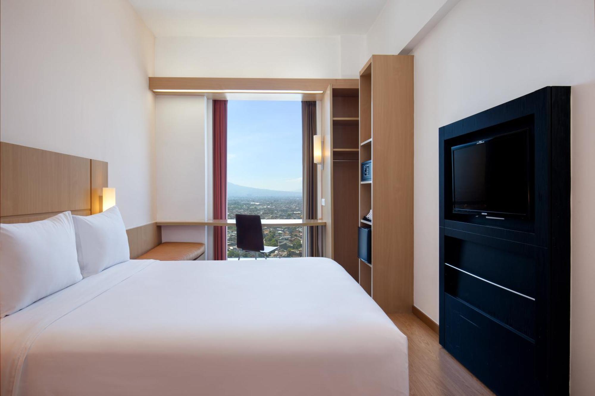 Ibis Bandung Trans Studio Екстер'єр фото