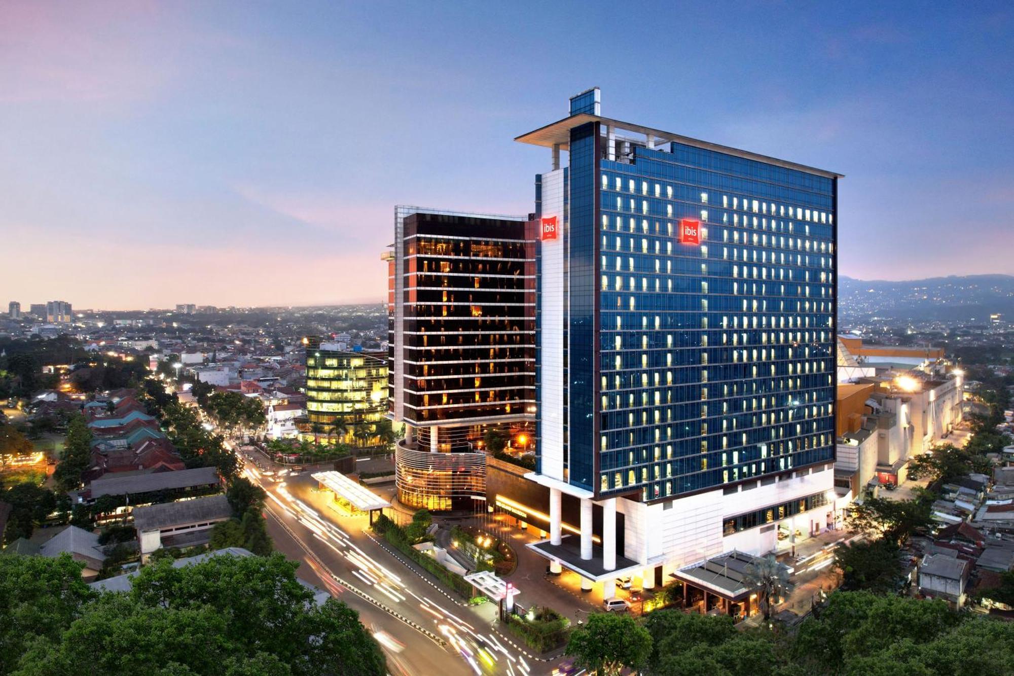 Ibis Bandung Trans Studio Екстер'єр фото